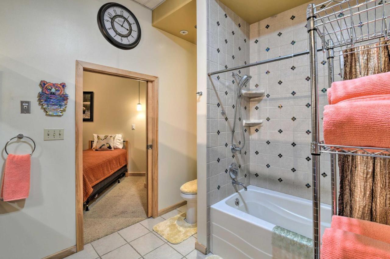 Idyllic Dtwn Anchorage Condo With Fireplace! Εξωτερικό φωτογραφία